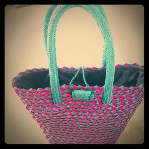 💚💕GORGEOUS PINK AND GREEN WOVEN BAG💚💕